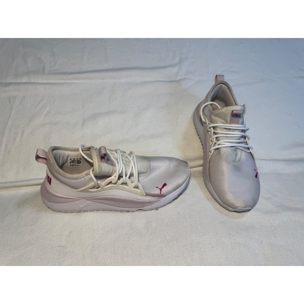 PUMA Pacer Future Womens White Pink Running Shoes 384840-01 Size 9